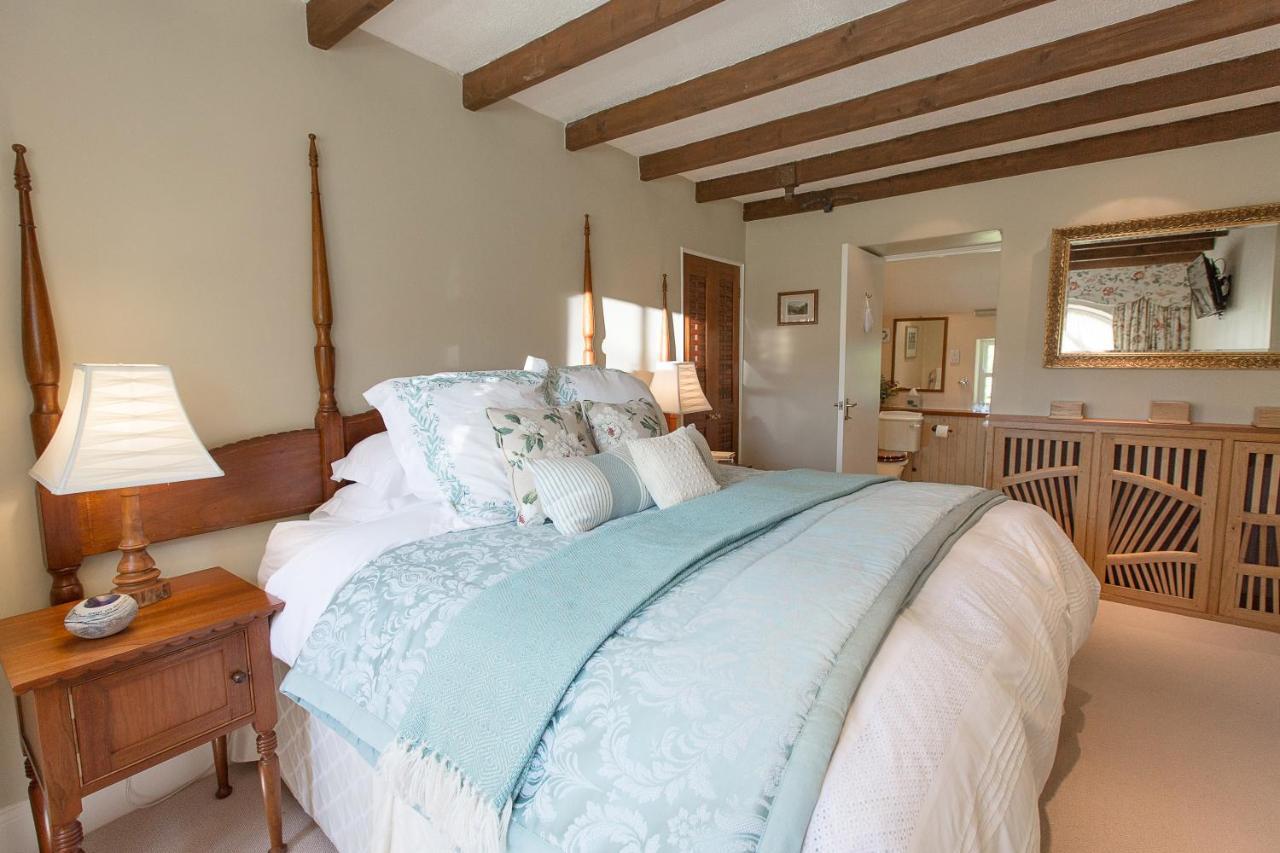 Shieldhall - Cabinetmakers Suite Morpeth Phòng bức ảnh
